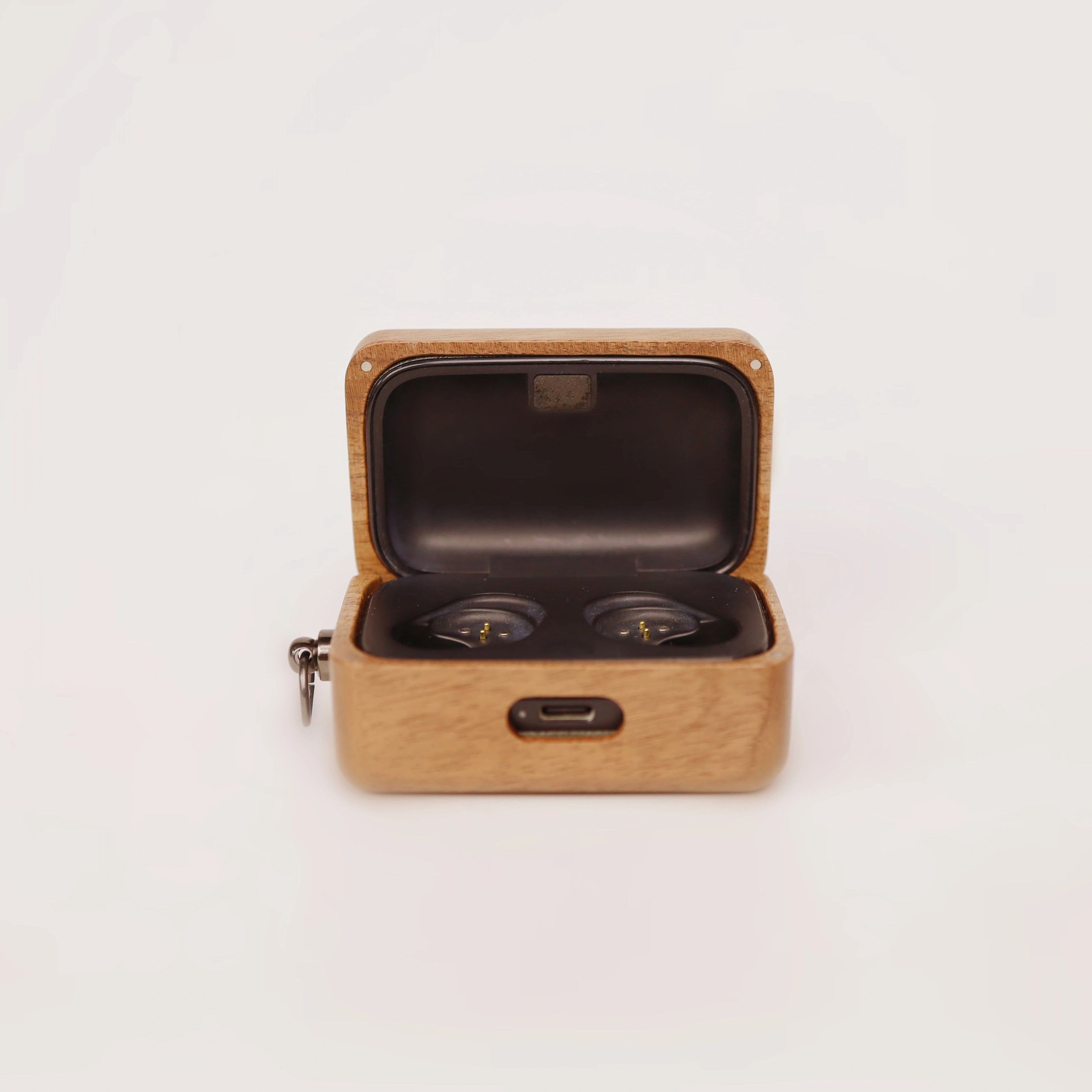Walnut Solid Wood Case for Sen - огляд і ціна Sennheiser Headphone Momentum 4