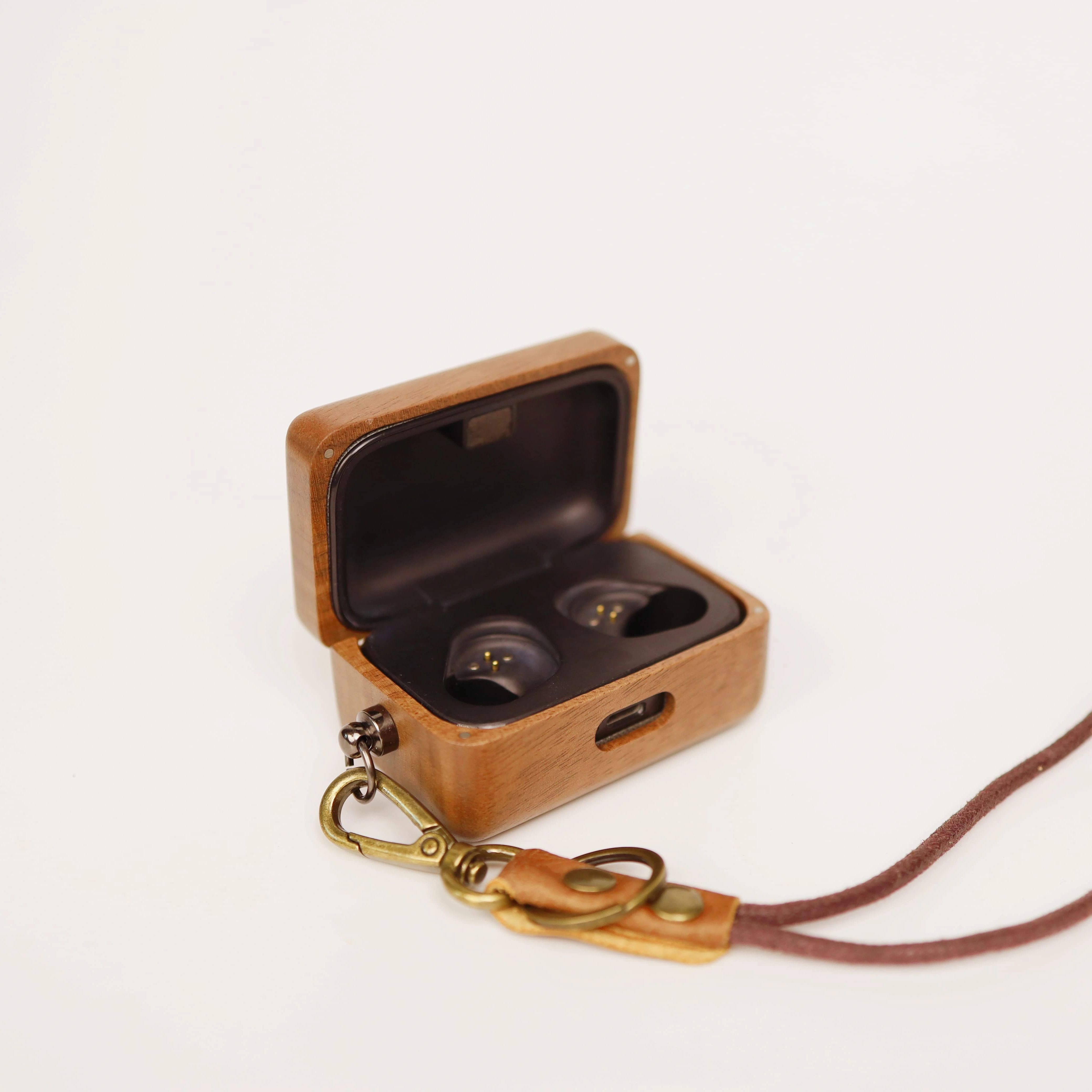 Walnut Solid Wood Case for Sen - огляд і ціна Sennheiser Headphone Momentum 4